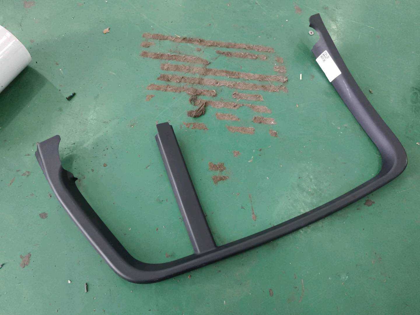 51357339582 Rear Door Window Frame Inner Trim (Upper Right)