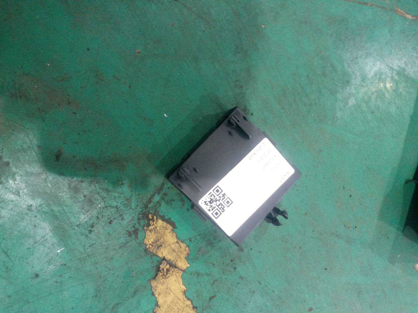 A2129004502 前车门控制单元(右)