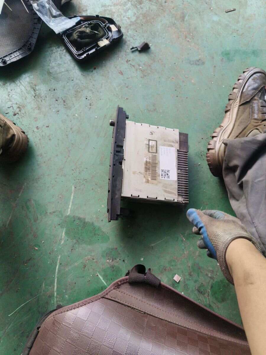 65129299443 Radio/Cassette Player