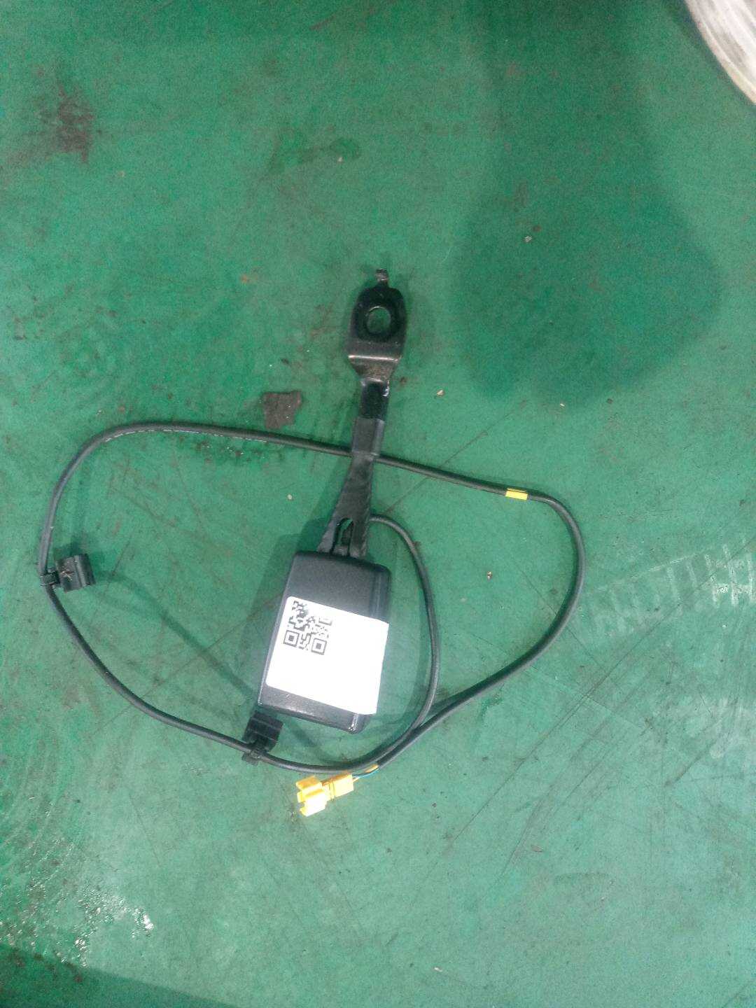 A21286013699051 副驾驶员座椅安全带扣