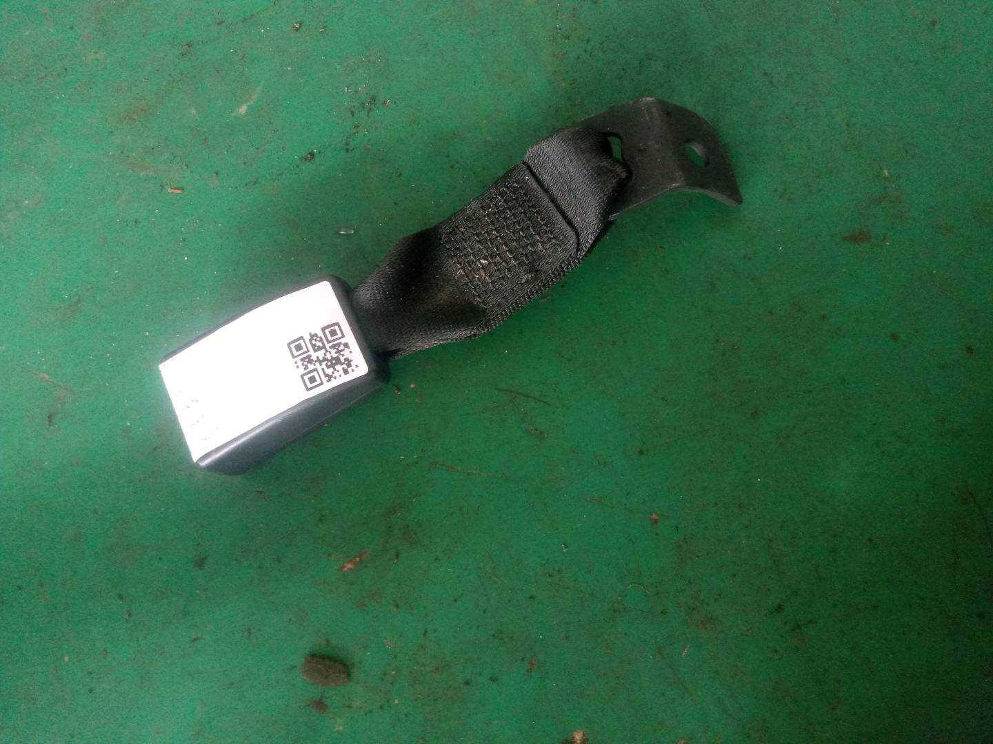 72117317708 Rear Seat Belt Buckle