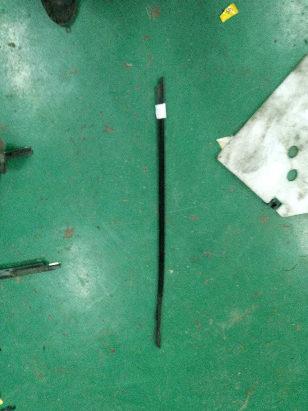 51337060235 前门玻璃压条（左外）