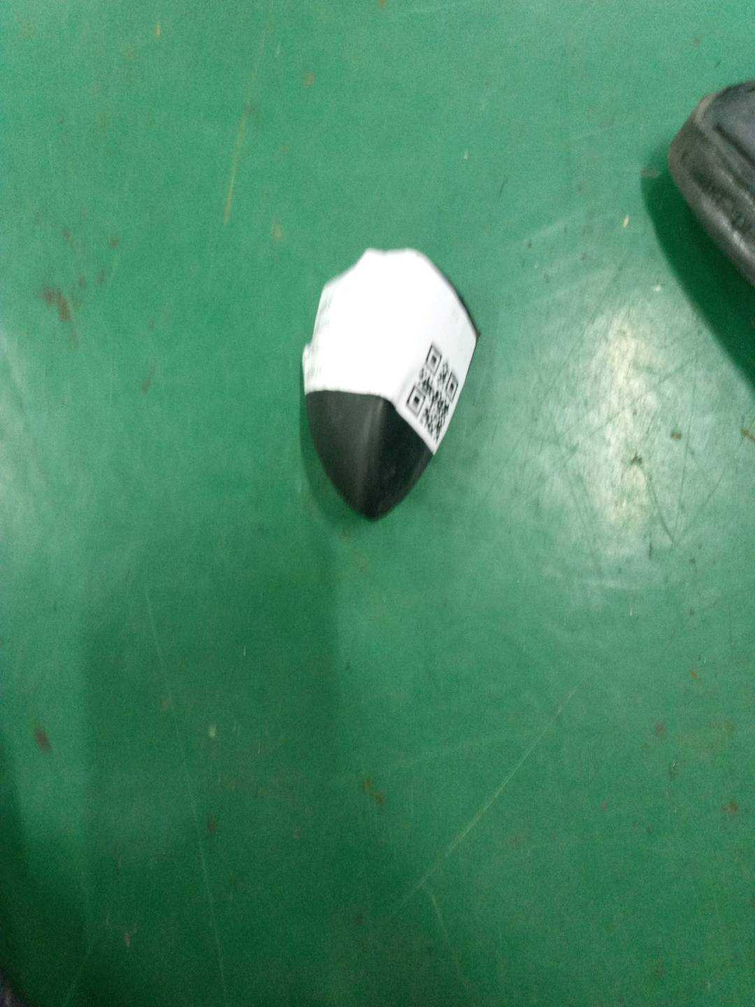 51217002316 前门外拉手饰盖（右）