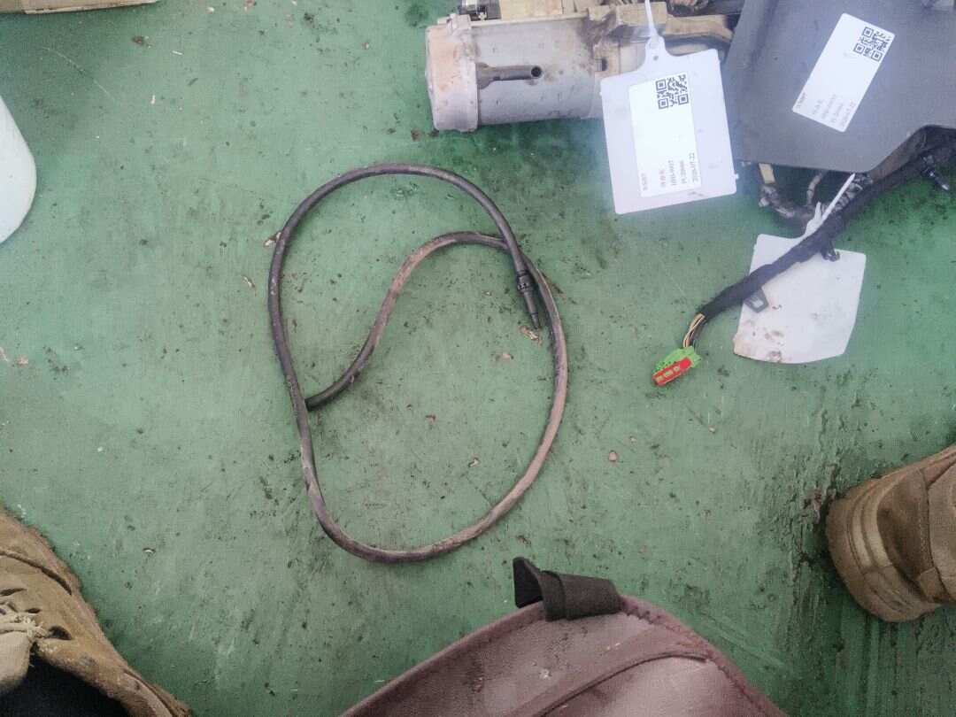 T2H8385 Front Headlight Washer System Hose