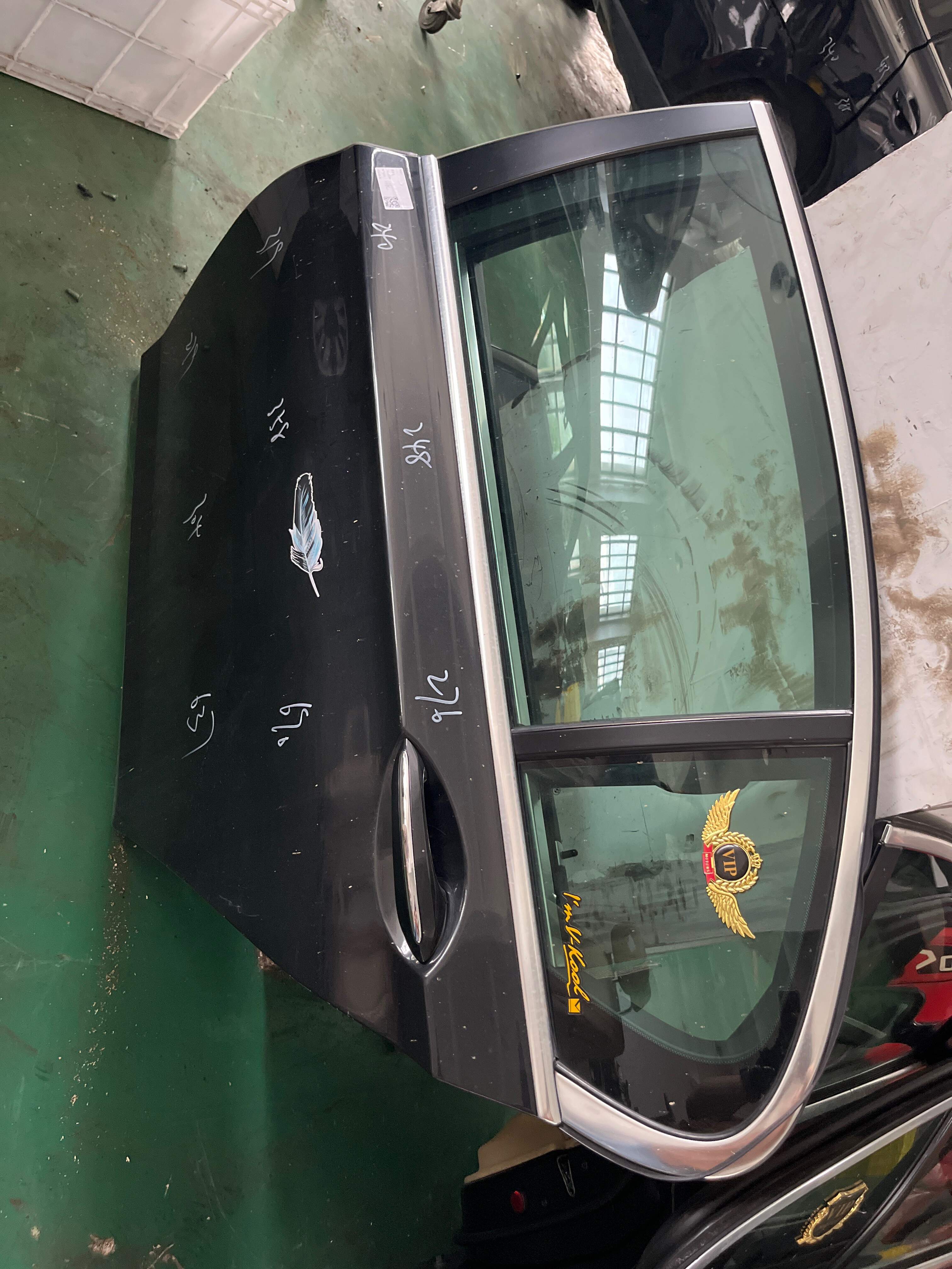 41525A2A393 后门壳(左)