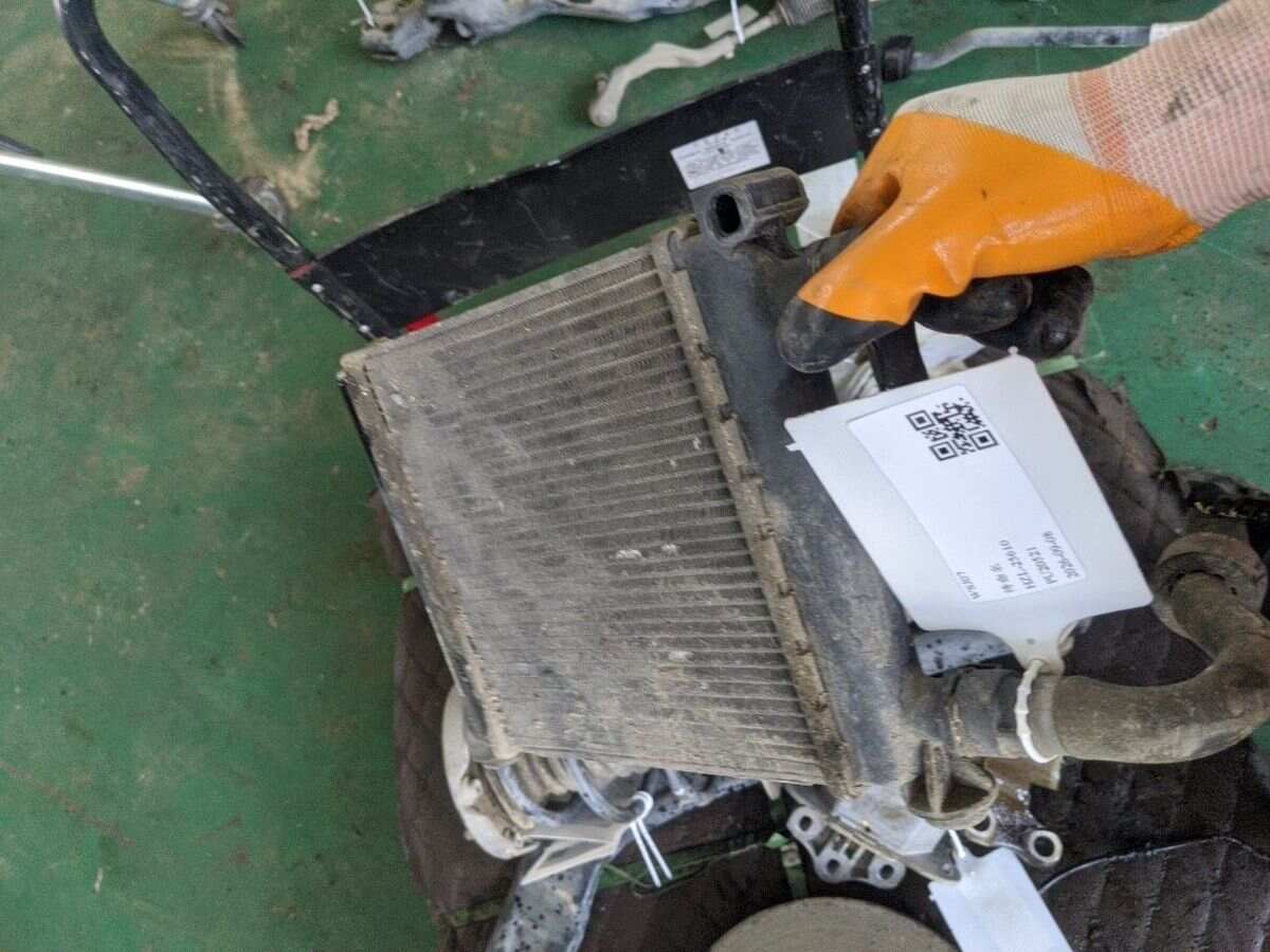 17117634565 辅助散热器