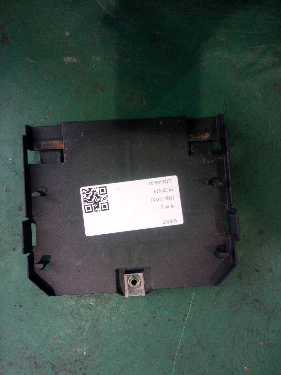 95861813000 变速器电脑支架
