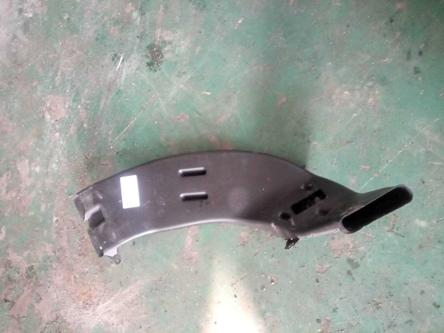 8E0819801C Rear Seat Area Heater Duct