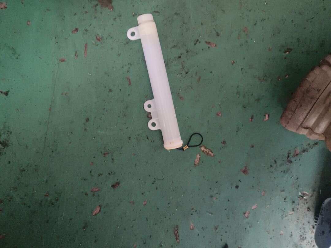 T4A7615 Glove Box Stopper