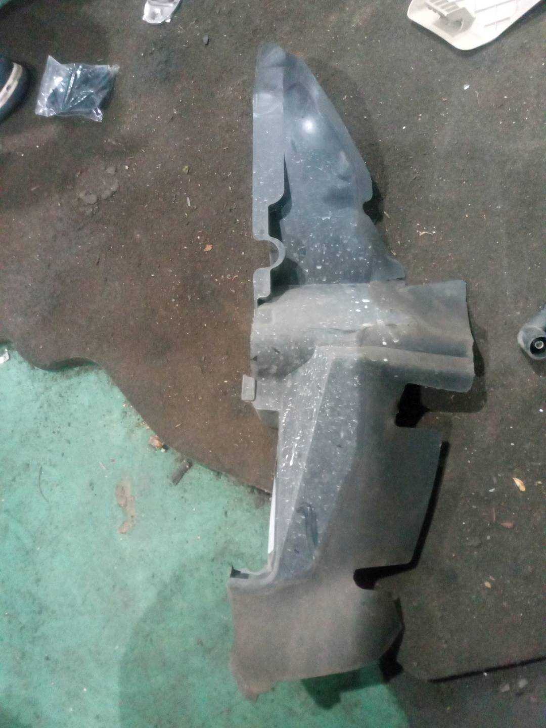 4B0121284H Radiator Side Air Deflector, Right