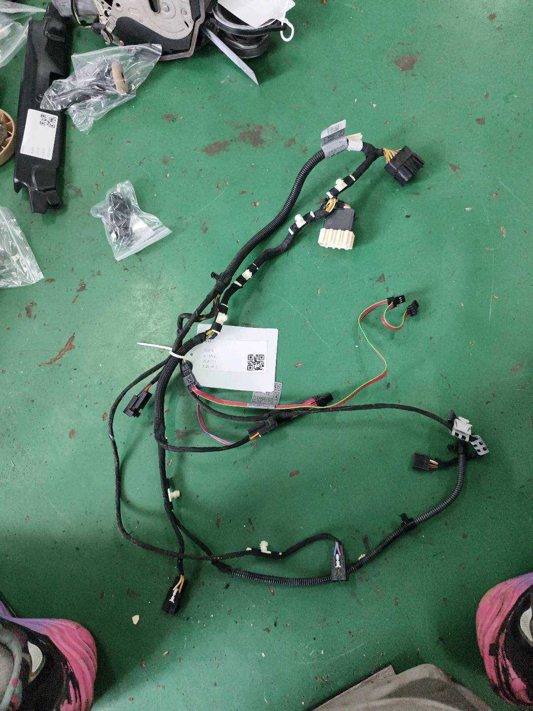 61126913246 后排座椅加热器线束(右)