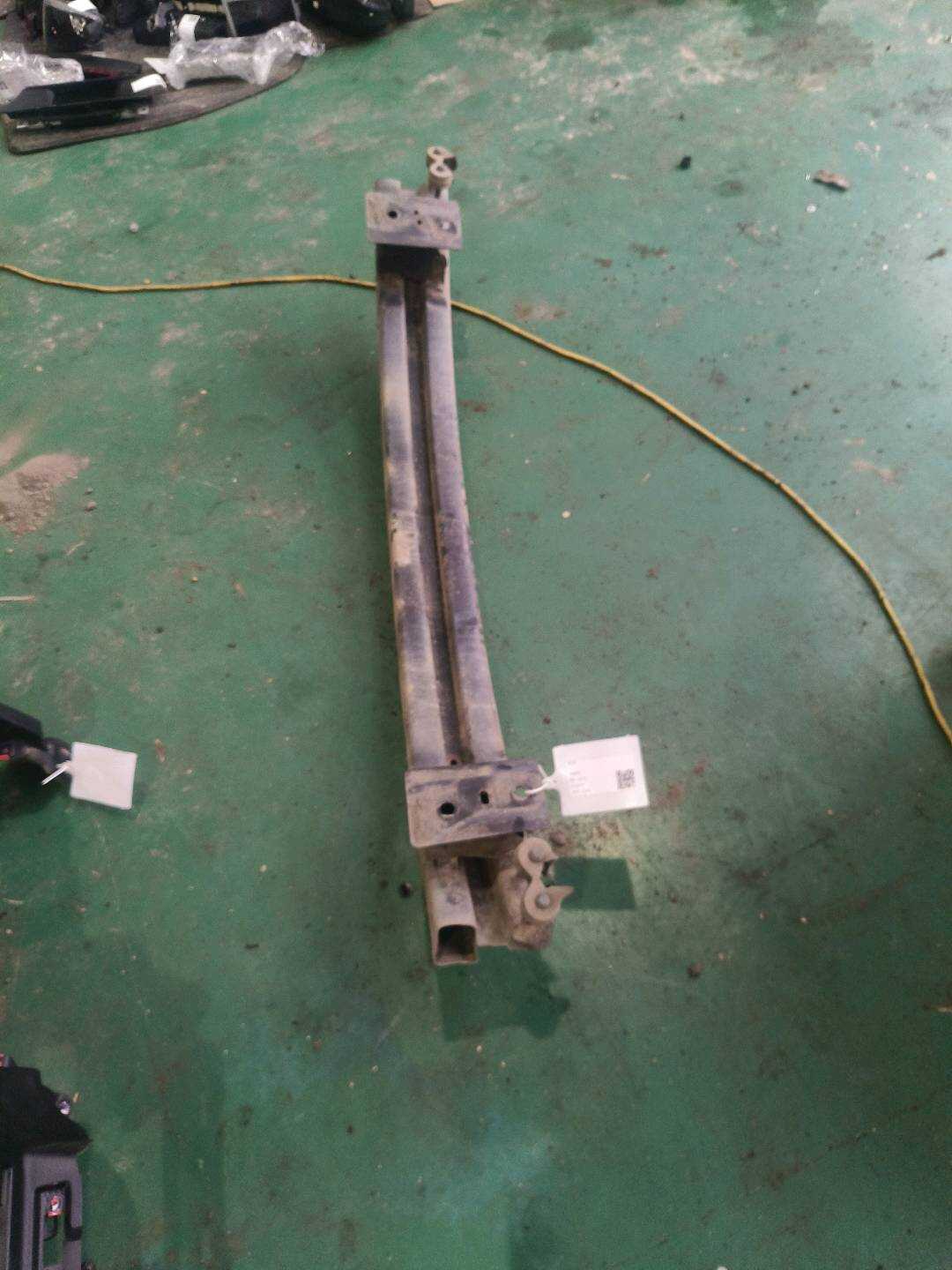 C2Z5802 Rear Bumper Frame