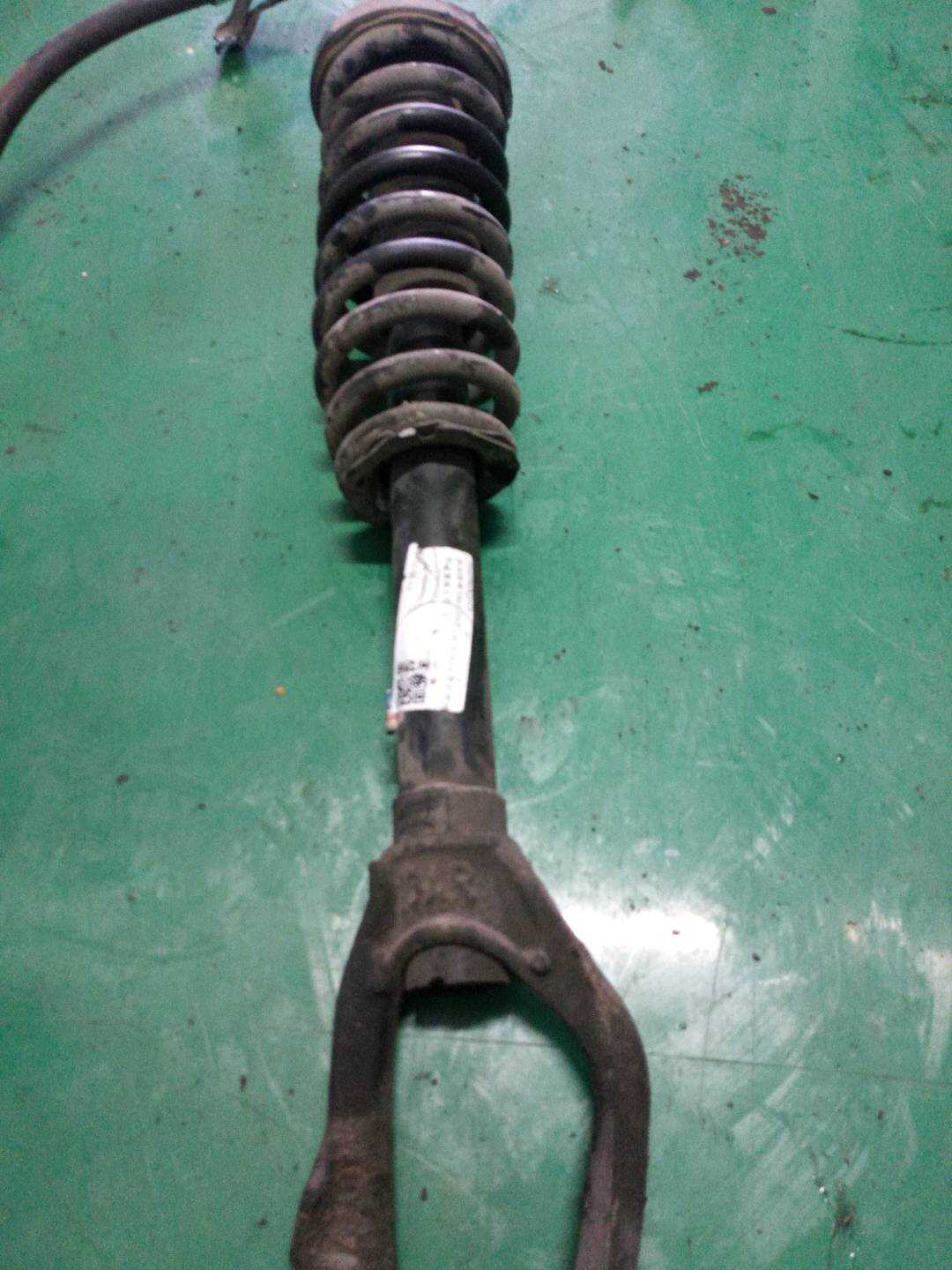 51601SDGH13 Front Shock Absorber Assembly, Right