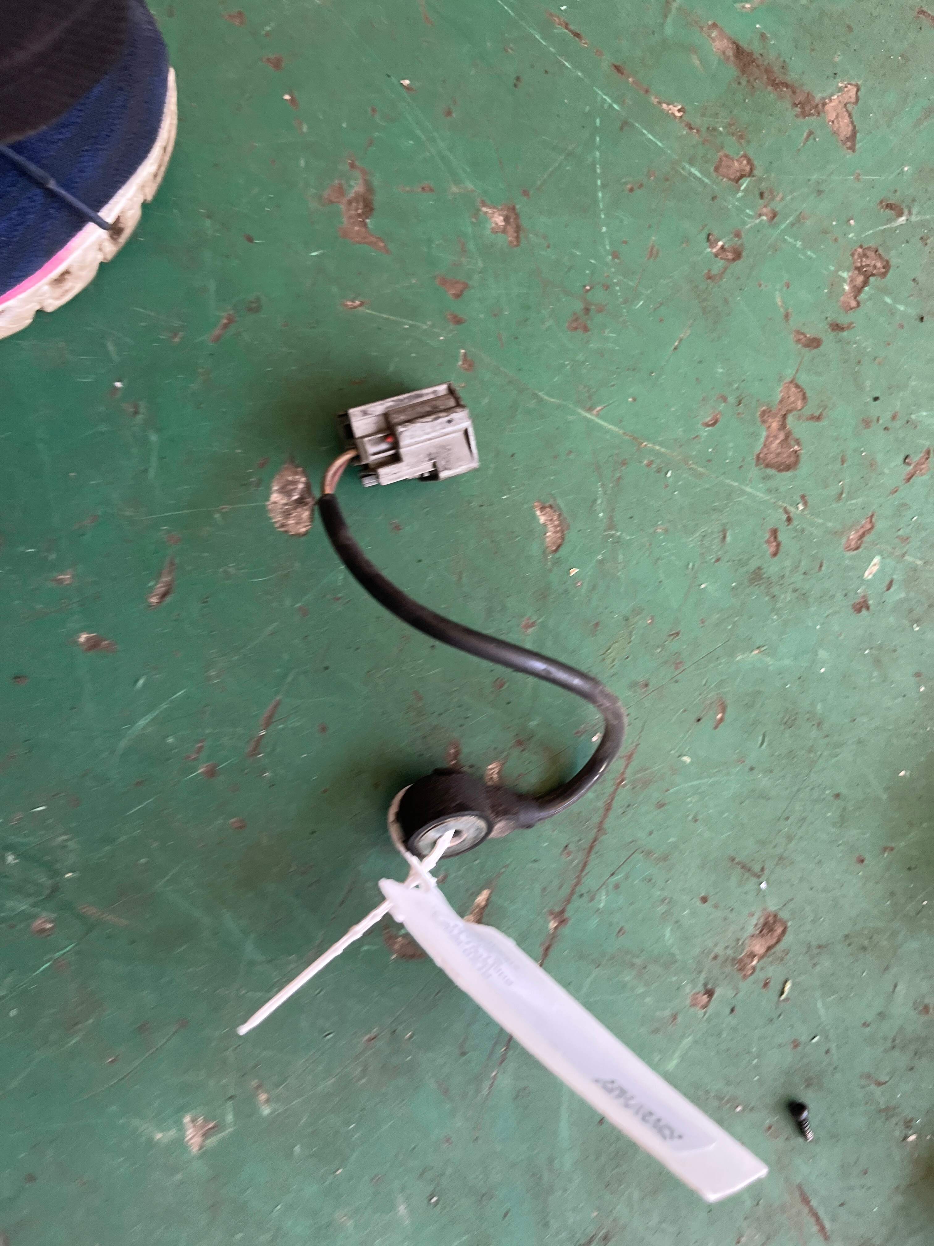 LR025005 爆震传感器