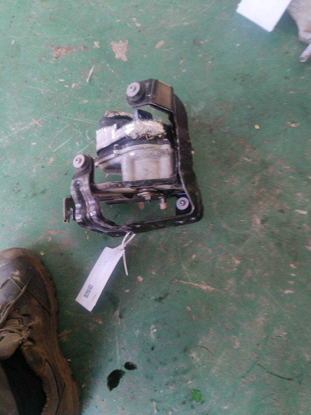 F2GP7E096BA 变速器换档执行器