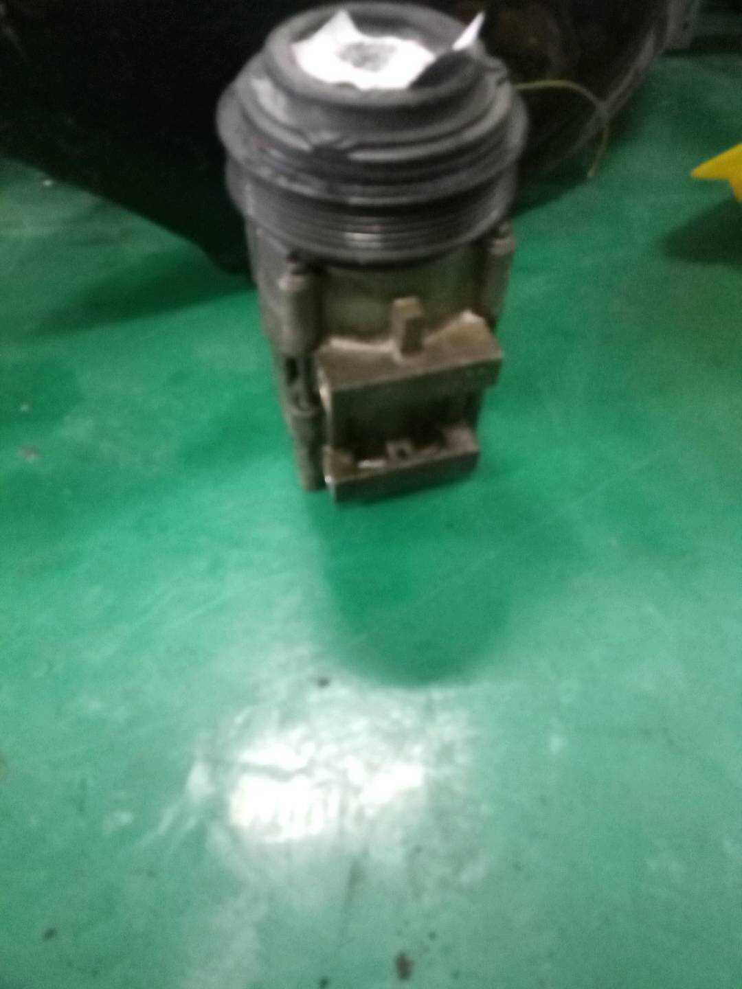 97701V4100 空调泵
