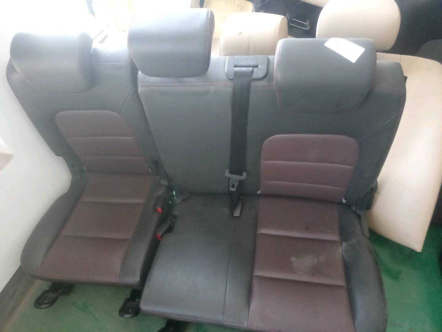 PBA7000100 Rear Seat Base Cushion