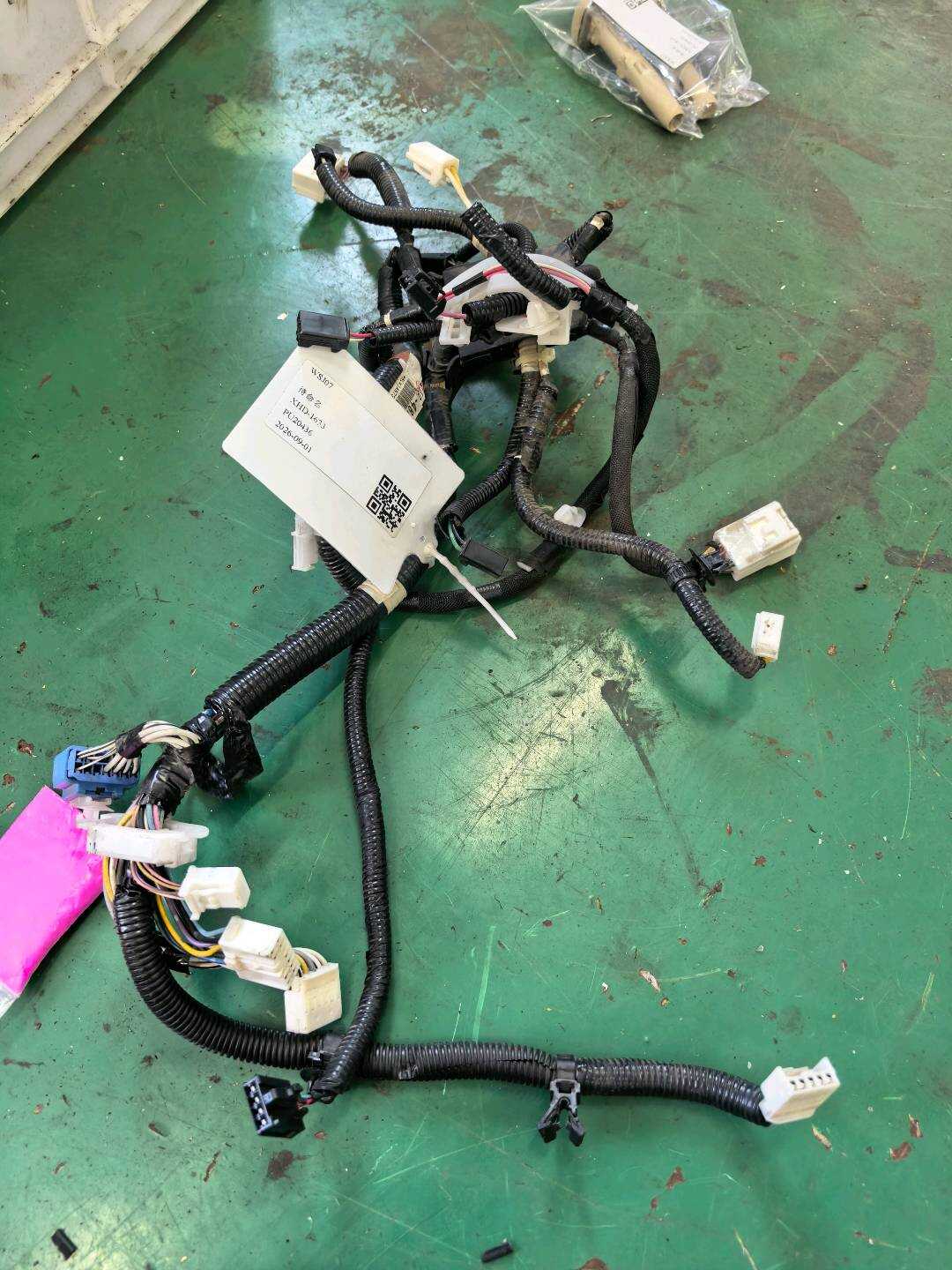 8219148460 副驾驶员座椅线束总成