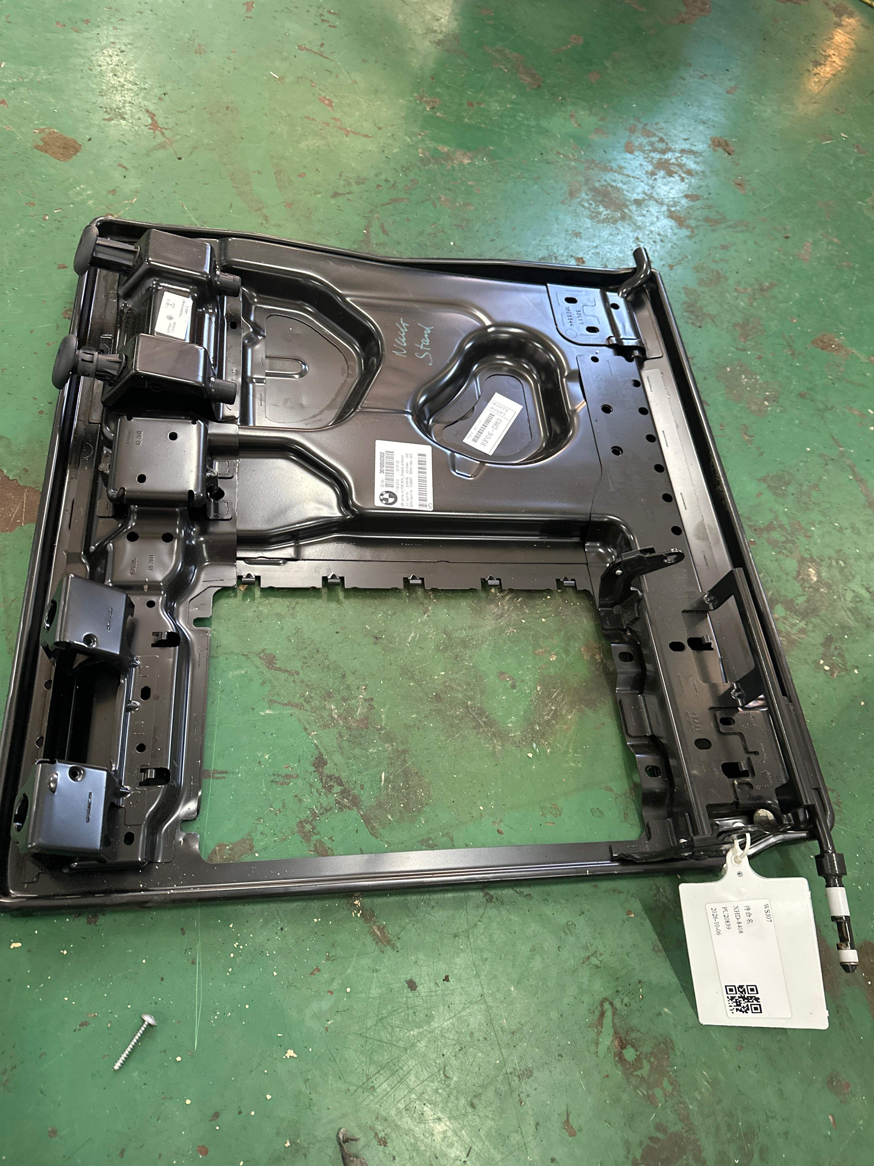 52207299957 Rear Seat Backrest Frame, Left