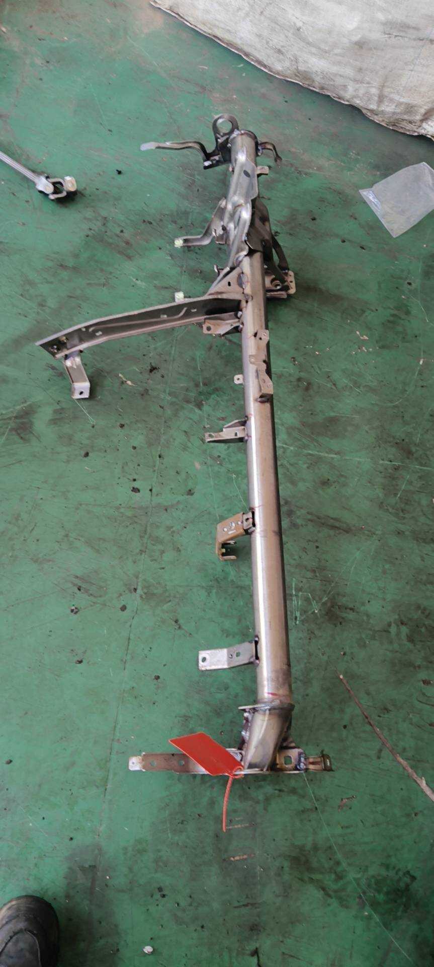 9678702580 Dashboard Frame