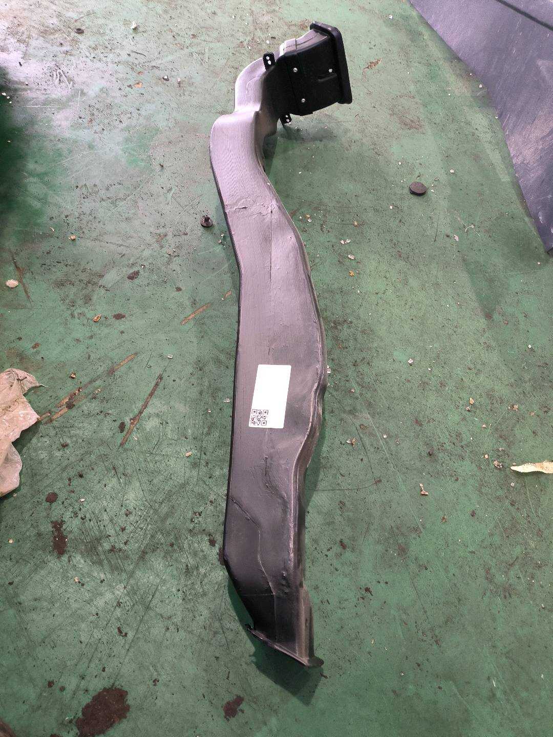 97020B3000 地板风道（中后）