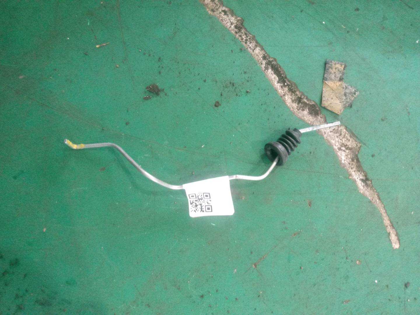 A1767230139 前门锁拉杆(右)