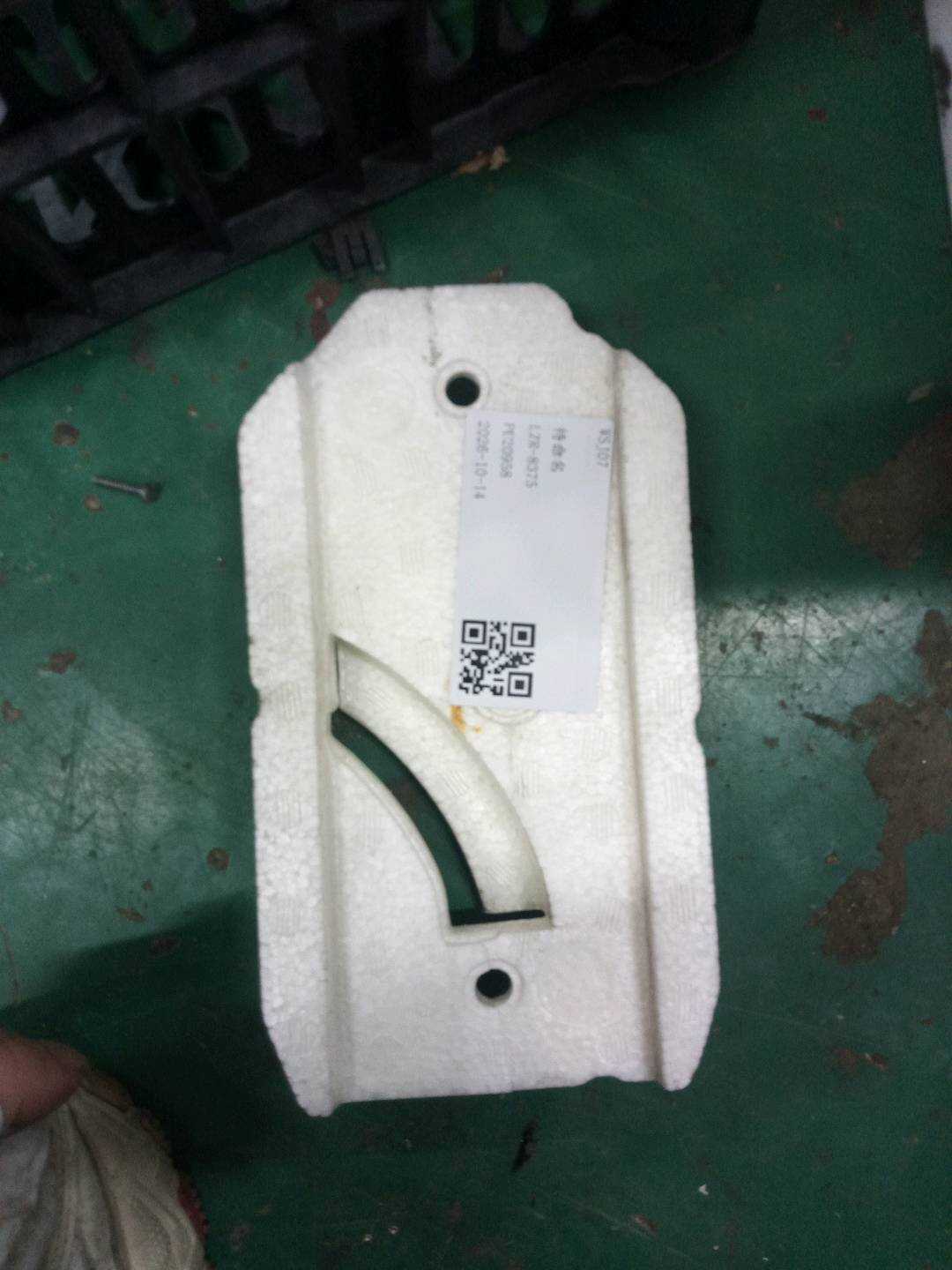 80858EW800 前门外衬, 右