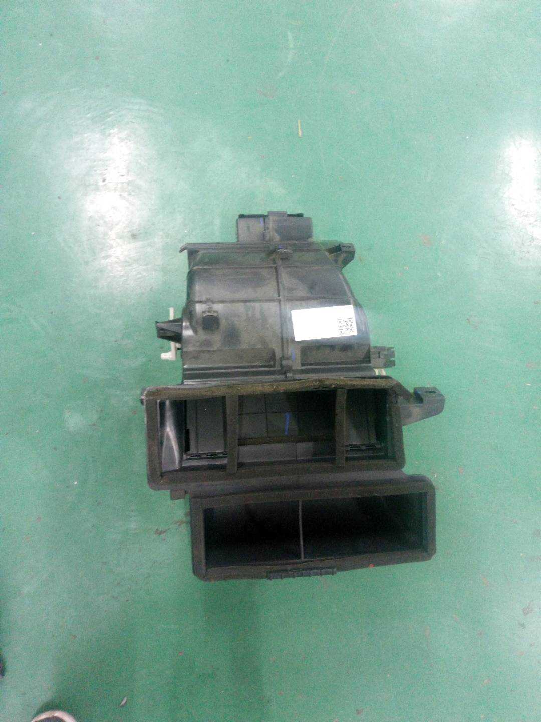 H971350U100 加热器和蒸发器右壳