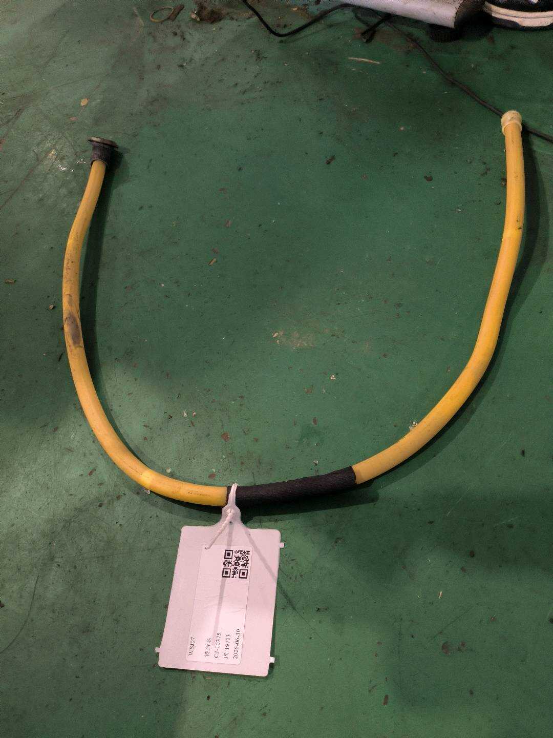 L8R0877203A 天窗排水软管(右后)