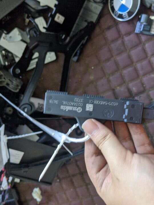 65205A1D0B1 无钥匙进入感应器（内）