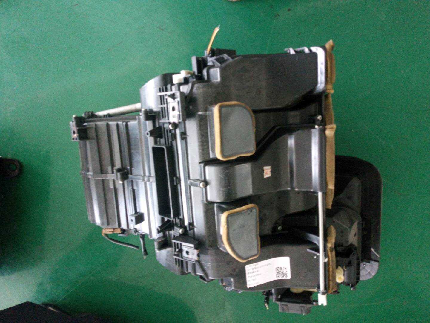272103ZA2AA129 蒸发器总成