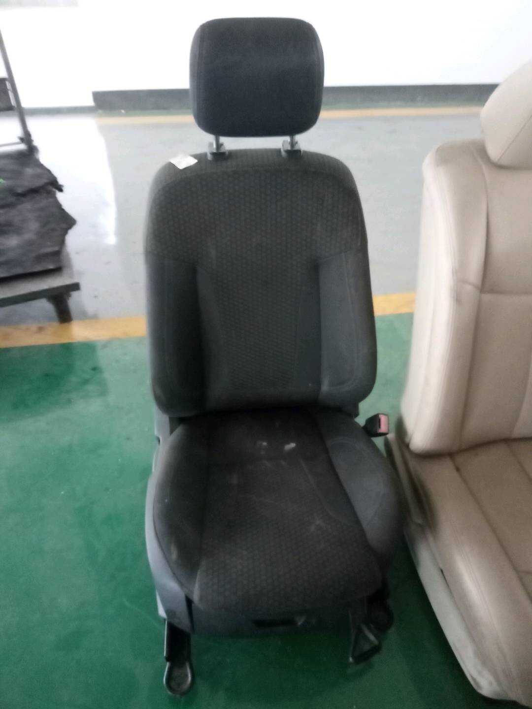 AM51F600K04BA1E61 副驾驶员座椅总成