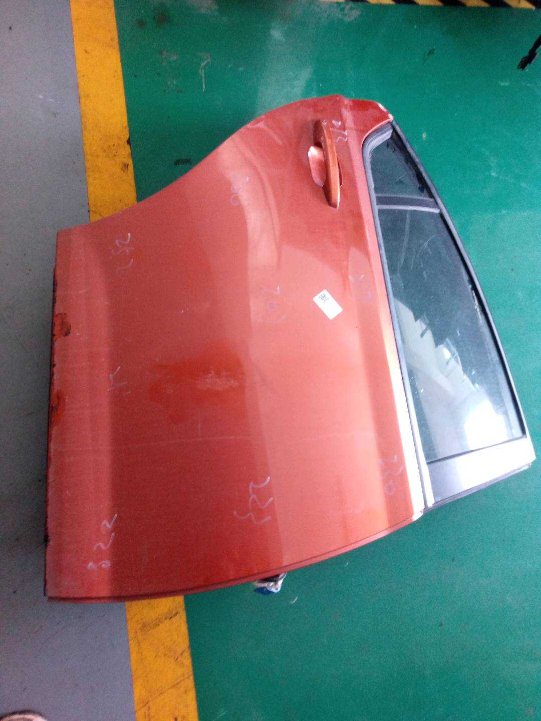 10037171 Rear Door Shell, Right