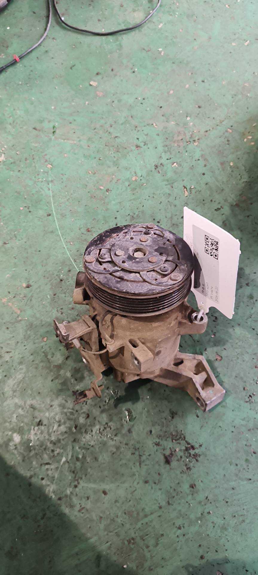 73111FJ041 空调泵