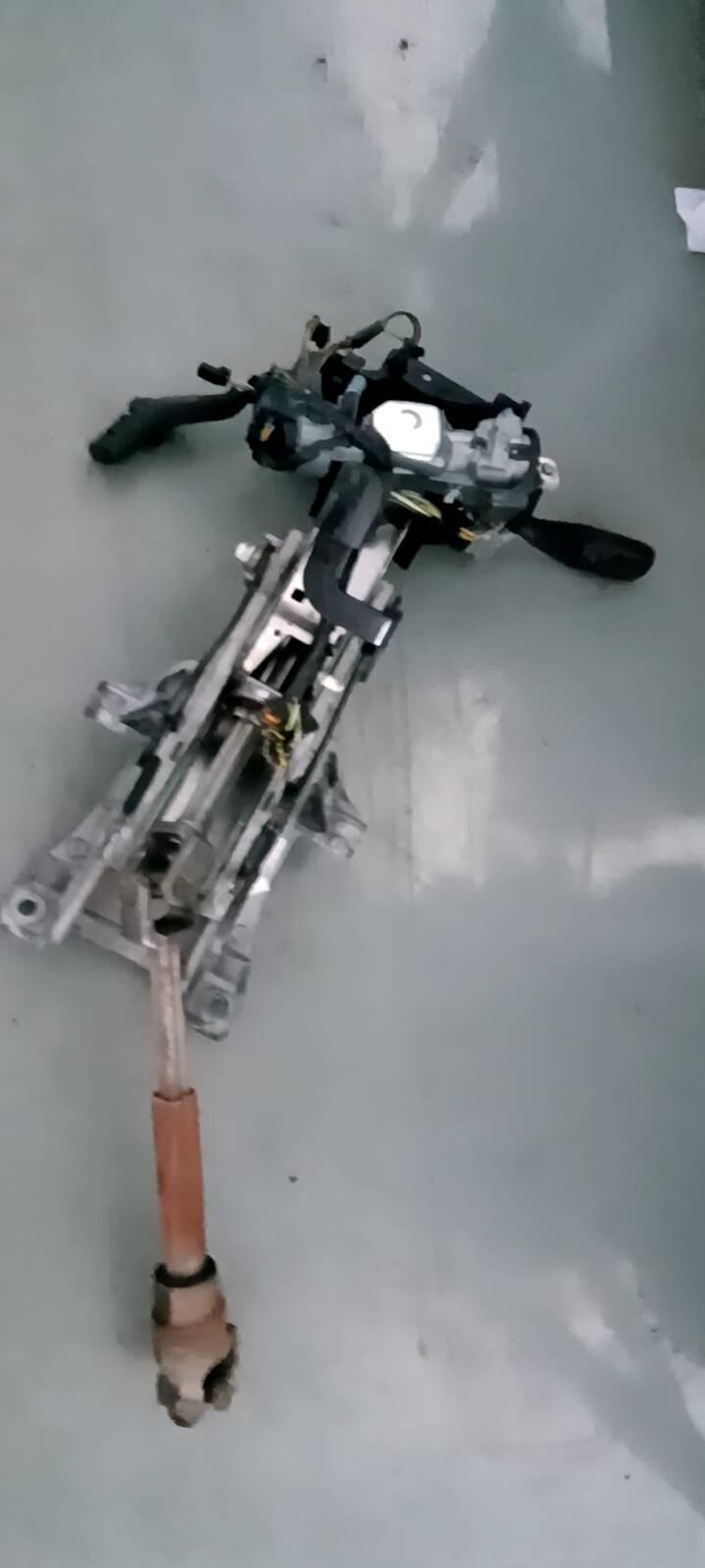 9M513A500AA 方向机管柱