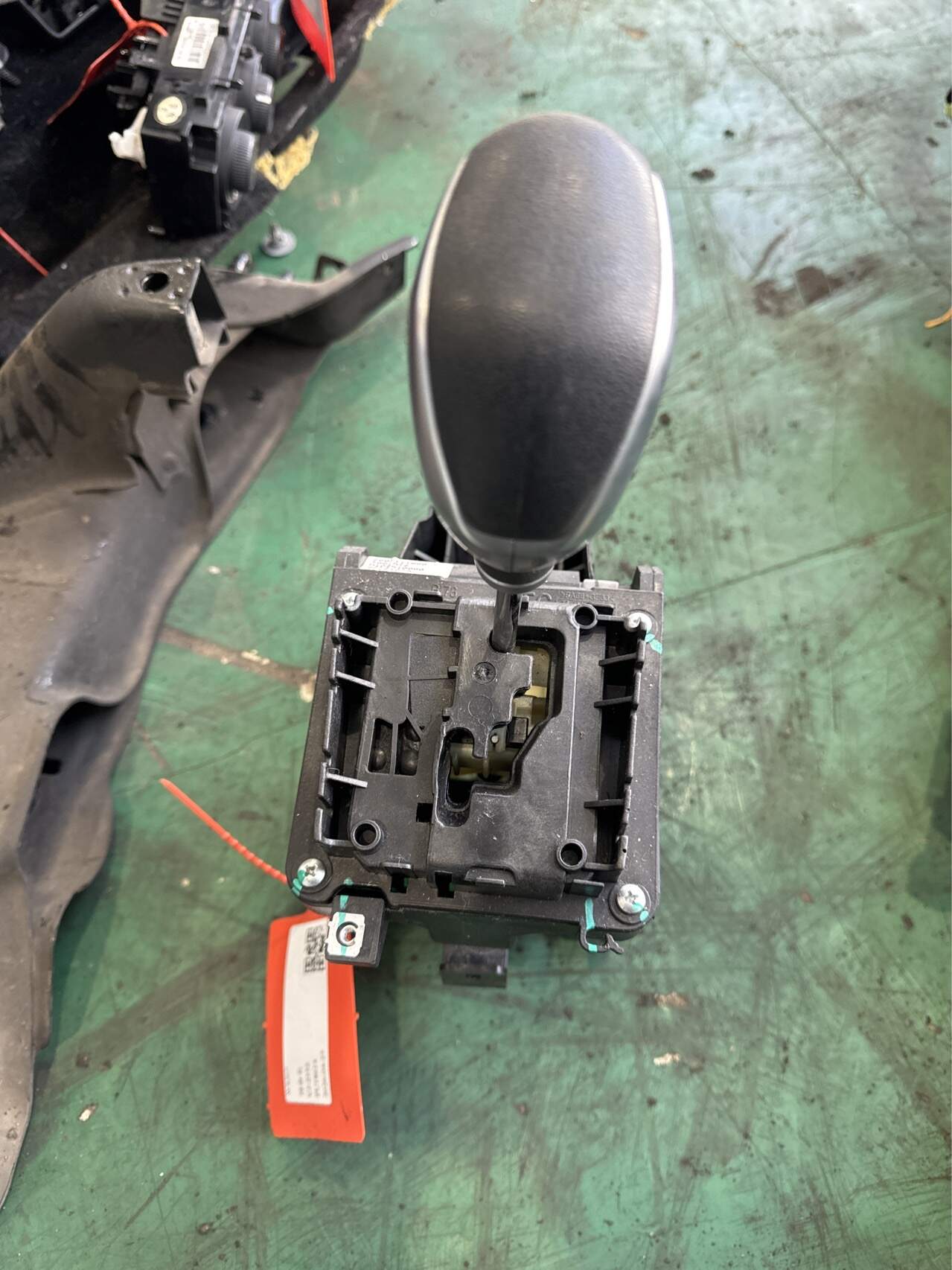 9801111880 Shift Mechanism Assembly