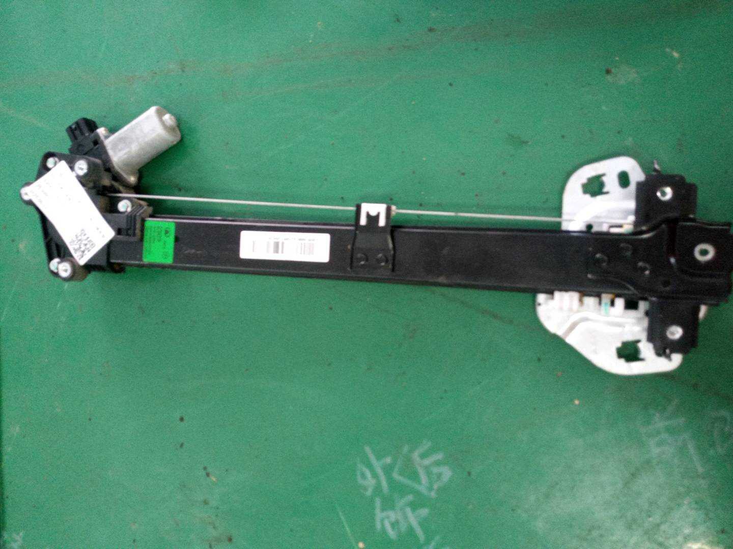 6204200AKZ16A 右后门玻璃升降器总成