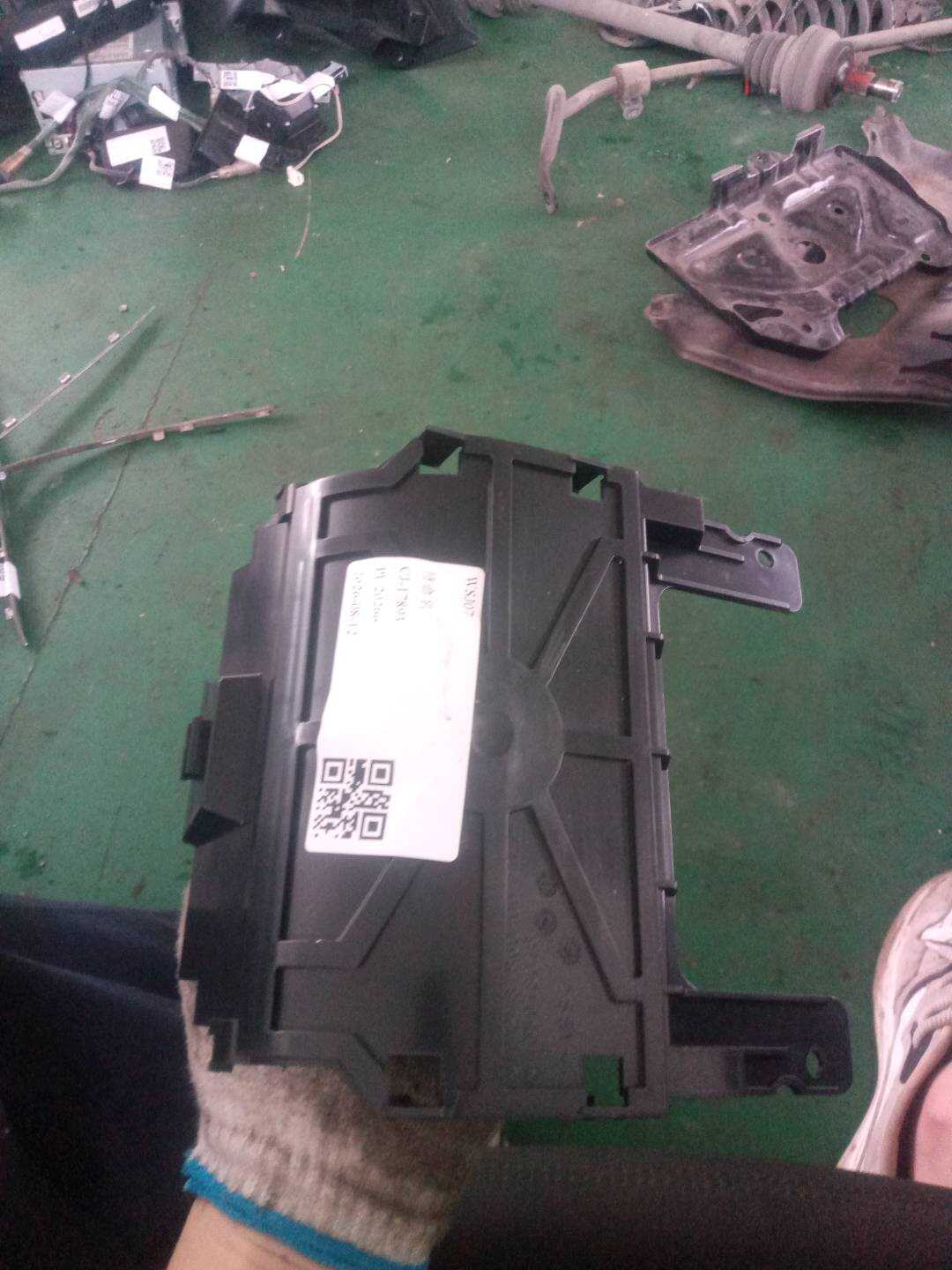 A2188600030 护盖