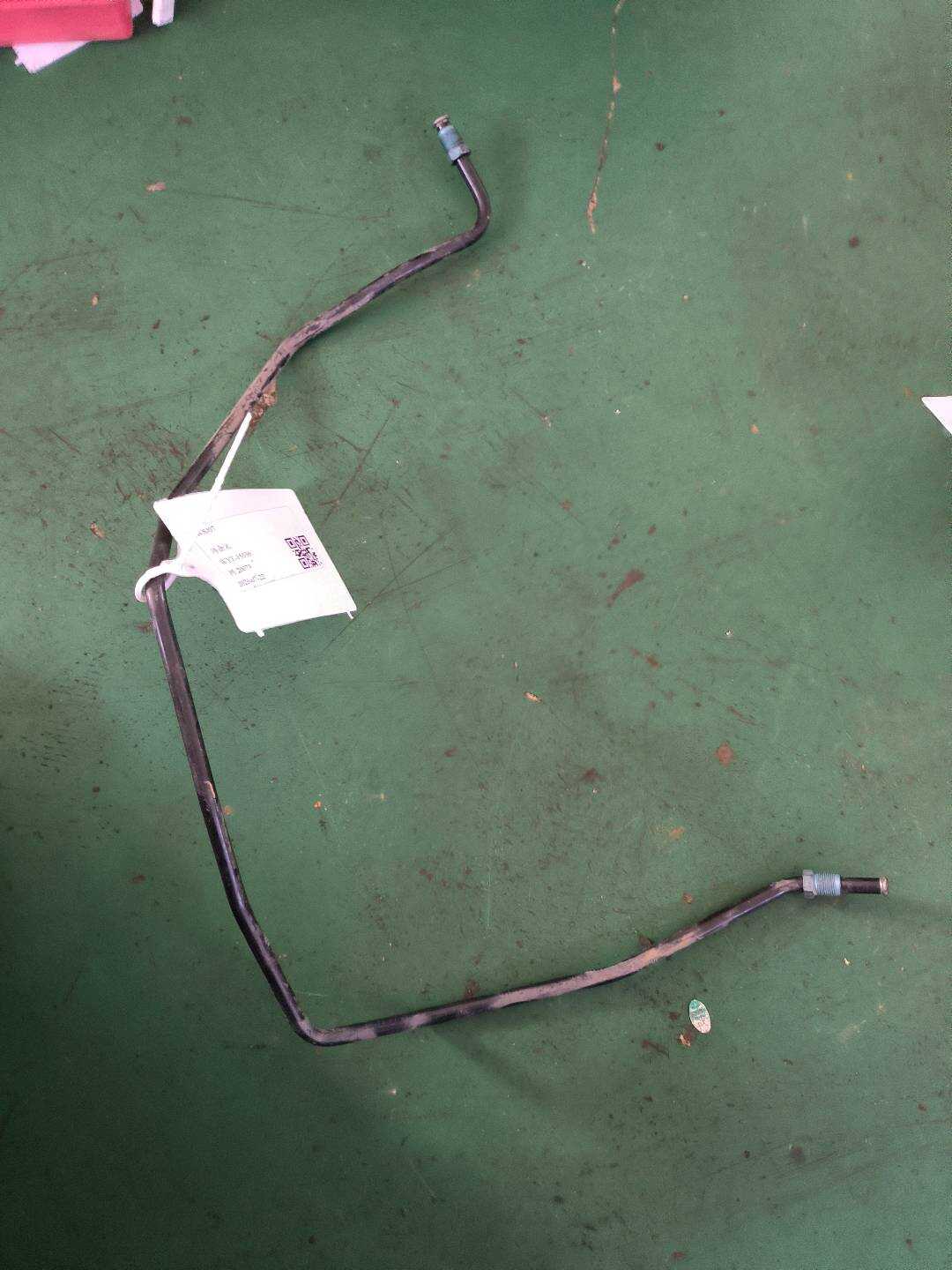 L8WD614706C 制动缸回油管