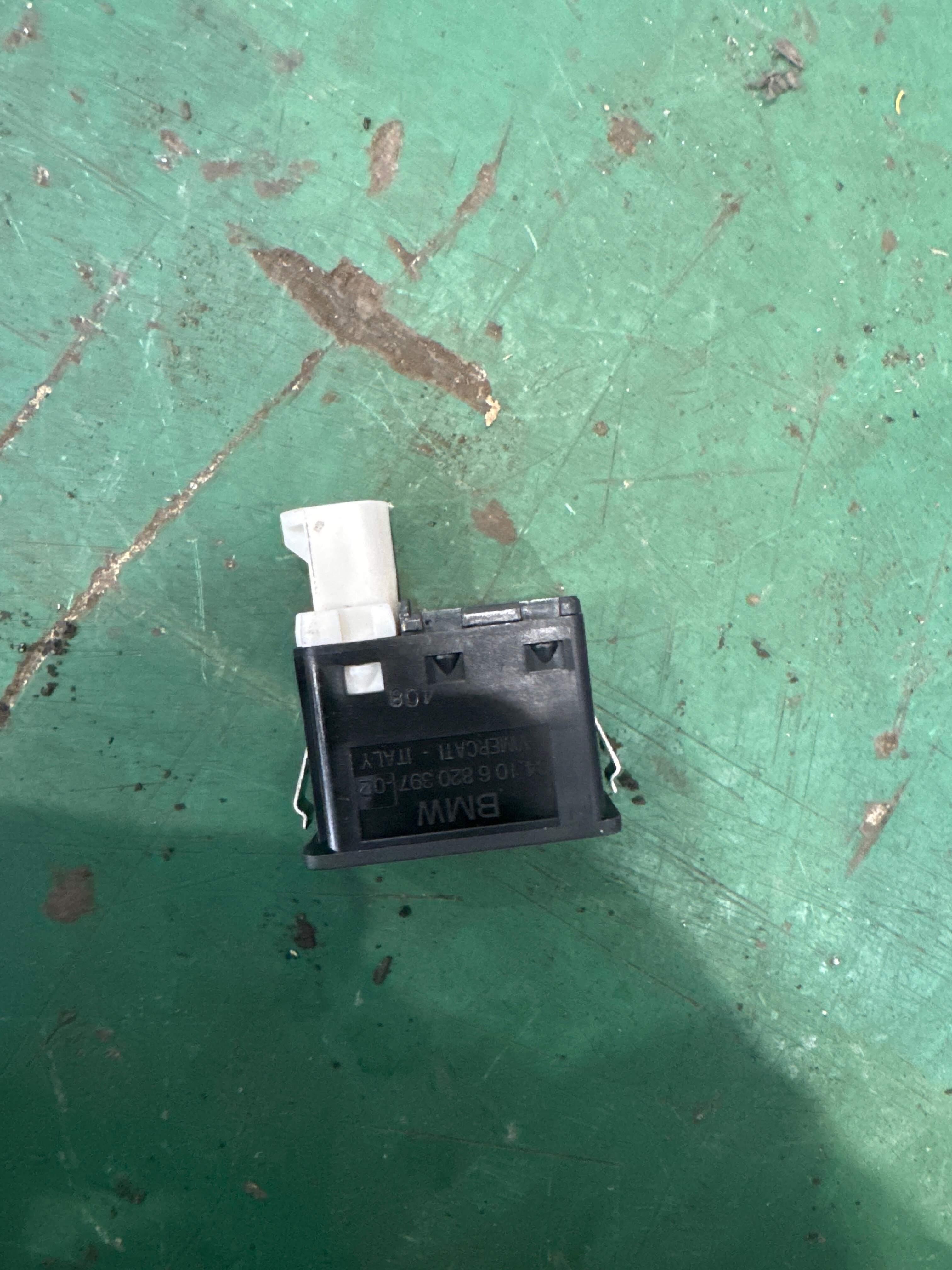 84106820397 USB接口