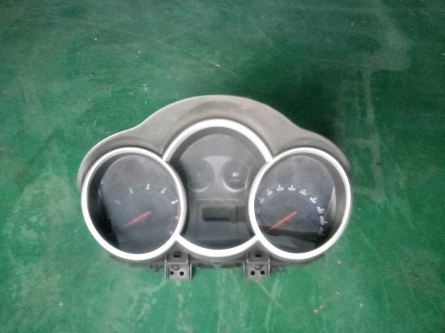 94824442 仪表