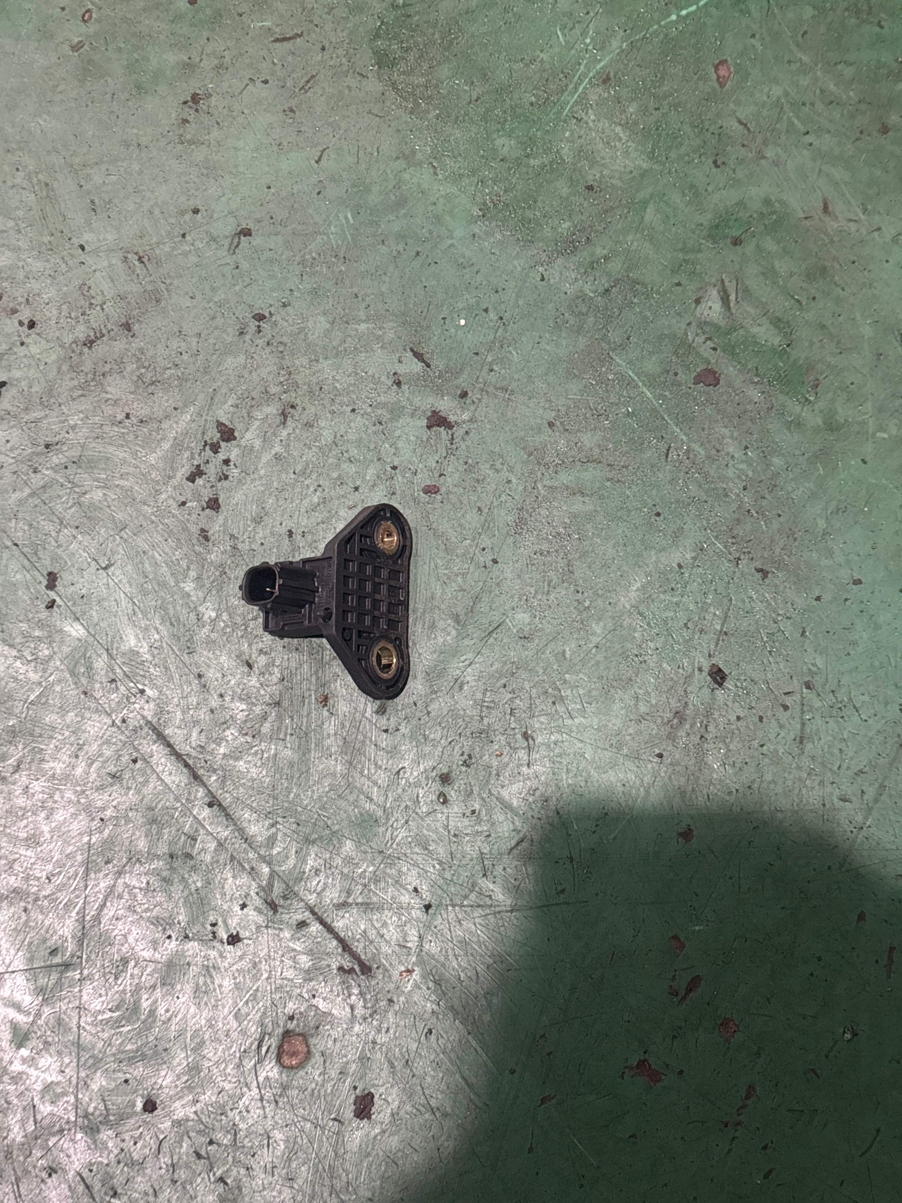 K8581JY00A 前气囊传感器