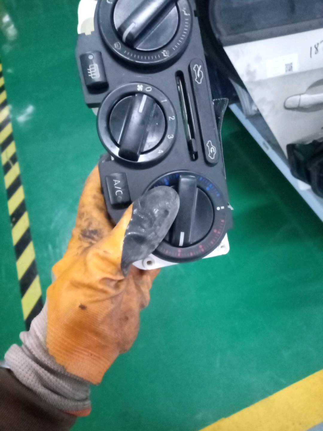 27510ED50A 中控台