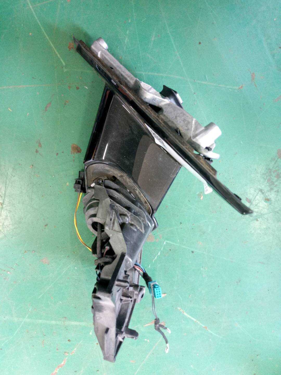 51167420321 Side Mirror Mounting Base, Left