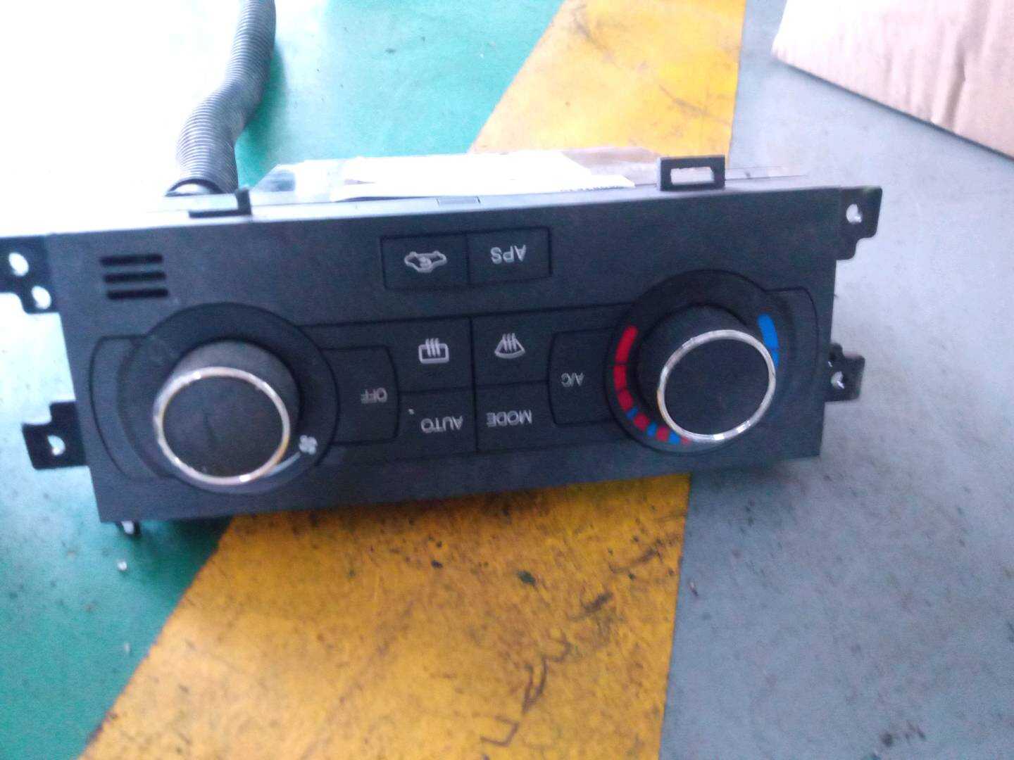 96983839 A/C Controller