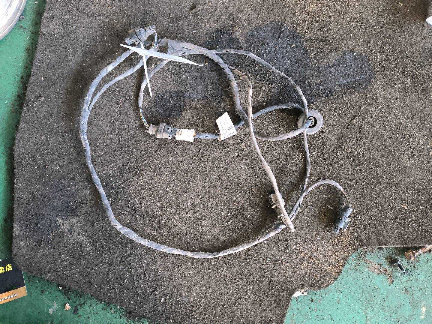 A2044408641 Rear Parking Sensor Wiring Harness