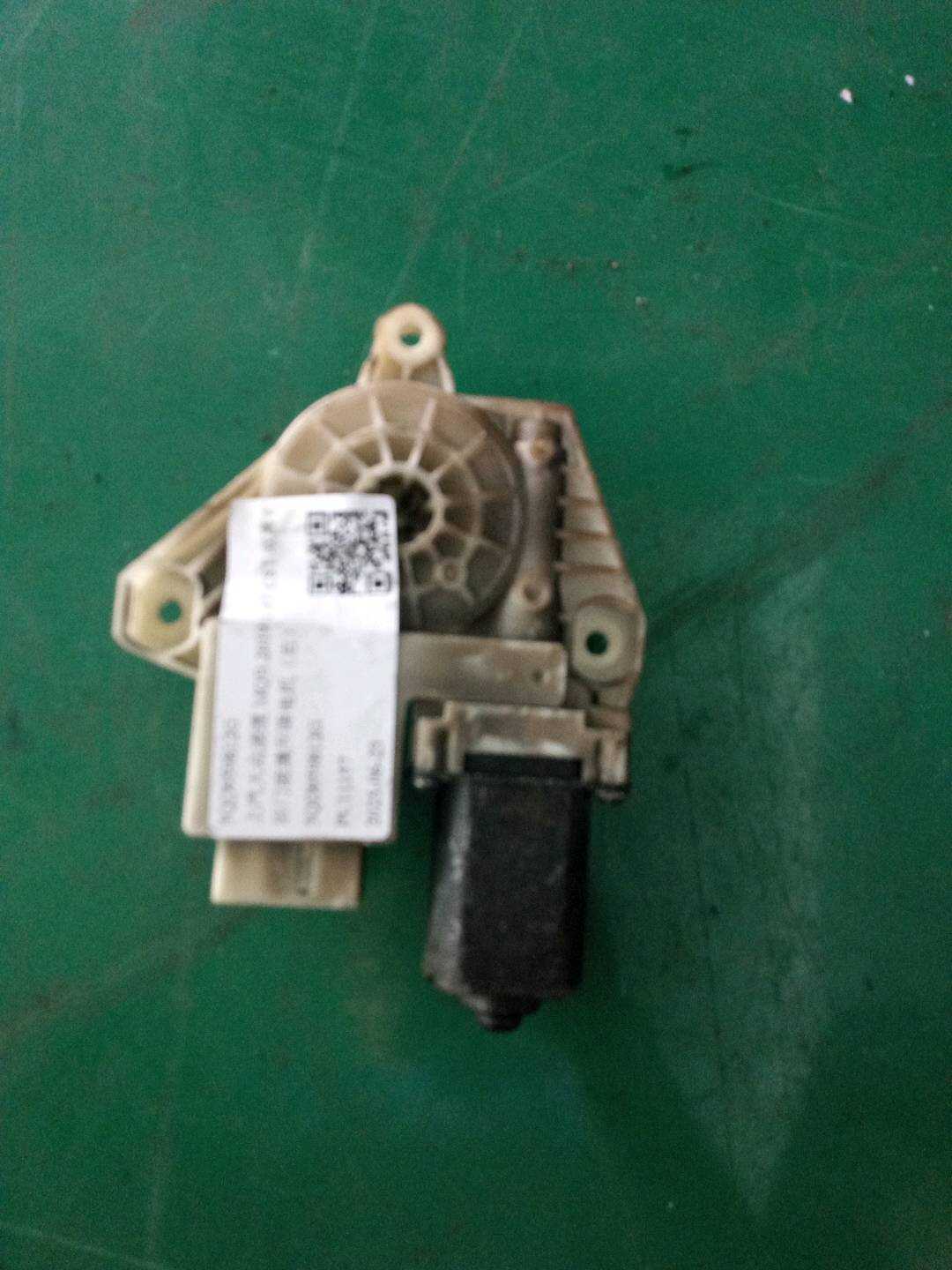 5QD959812G 后门玻璃升降电机(右)