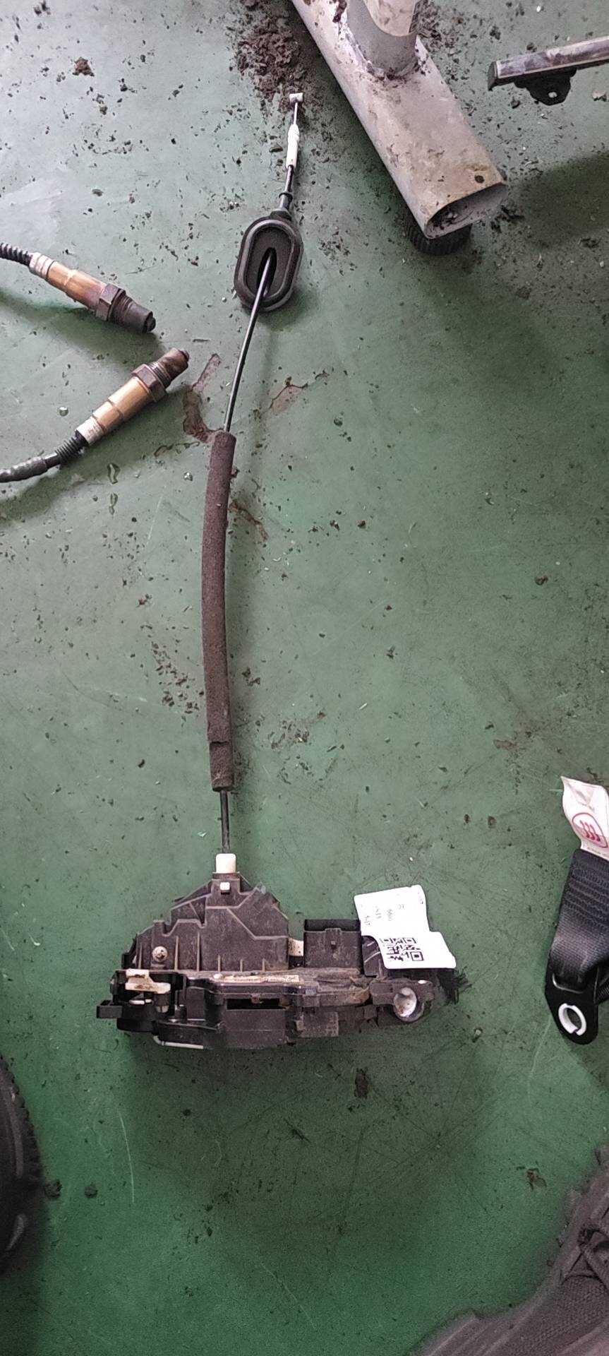 MEH6105200 Left Front Door Lock Body Assembly