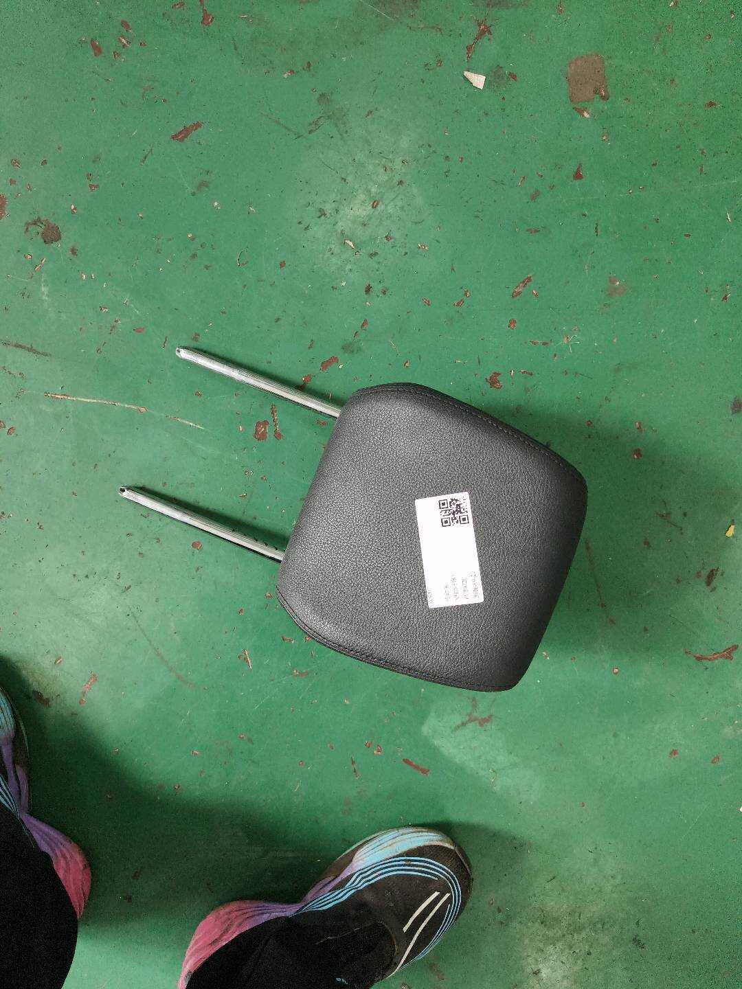 52107328693 副驾驶员座椅头枕
