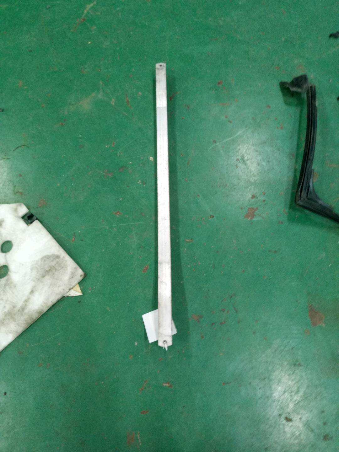 4L0831507A 前门骨架(左)